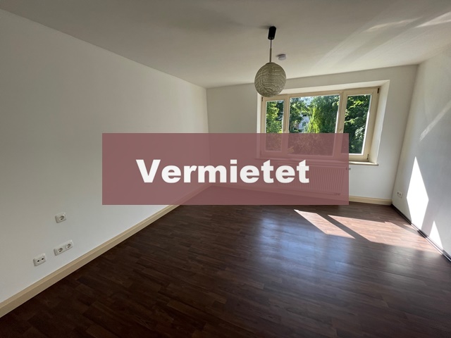 Gepflegte 3 Zi.-Wohnung mit praktischem Grundriss