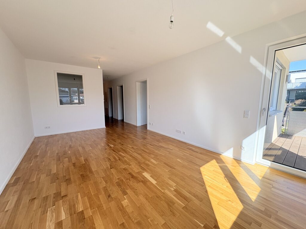 Barrierefreie 2-Zi.-Wohnung mit Balkon und TG-Stellplatz